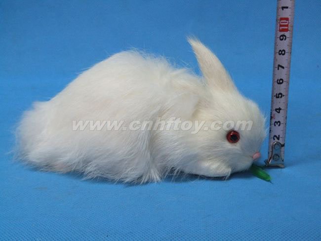 皮毛玩具兔：T061菏�珊惴狡っ�工�品有限公司